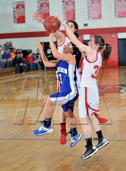 Thumbnail 1 in Cameron vs. Colfax (WIAA D4 Sectional Semi Final)  photogallery.