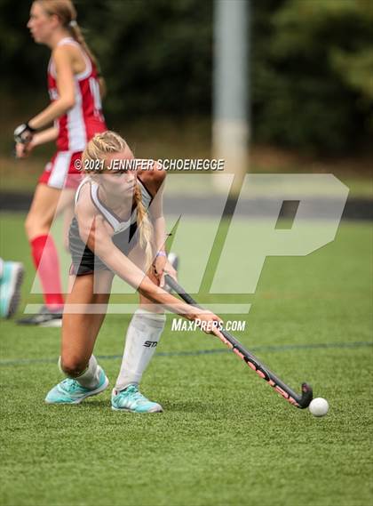 Thumbnail 1 in DuPont Manual vs Ballard (Sacred Heart Academy Apple Tournament) photogallery.