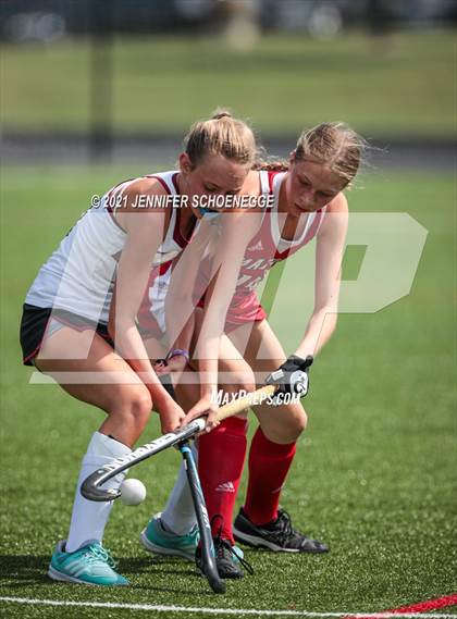 Thumbnail 1 in DuPont Manual vs Ballard (Sacred Heart Academy Apple Tournament) photogallery.