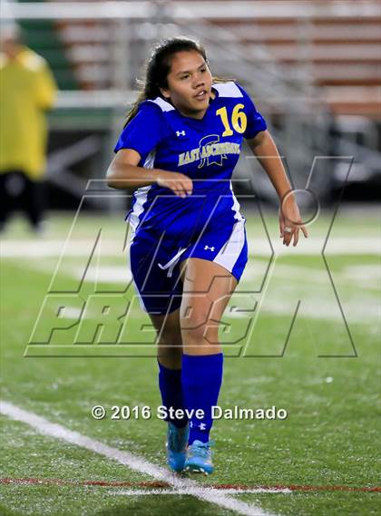 Thumbnail 3 in East Ascenscion vs Mt. Carmel (LHSAA D1 Quarterfinal) photogallery.