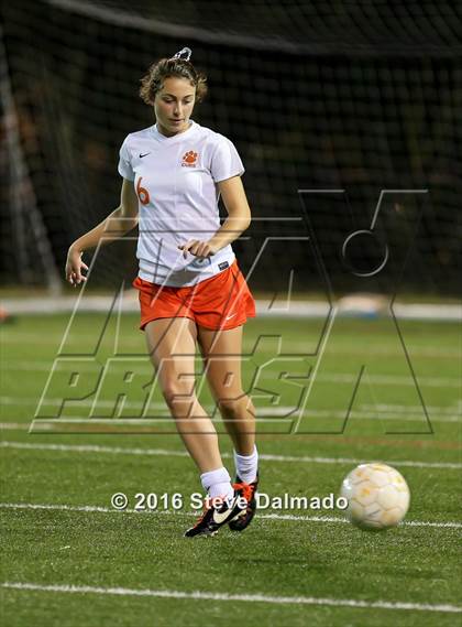 Thumbnail 2 in East Ascenscion vs Mt. Carmel (LHSAA D1 Quarterfinal) photogallery.