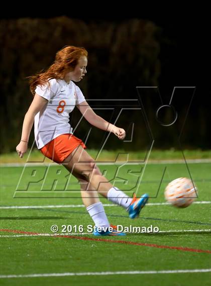 Thumbnail 1 in East Ascenscion vs Mt. Carmel (LHSAA D1 Quarterfinal) photogallery.