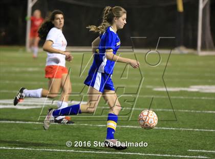 Thumbnail 1 in East Ascenscion vs Mt. Carmel (LHSAA D1 Quarterfinal) photogallery.