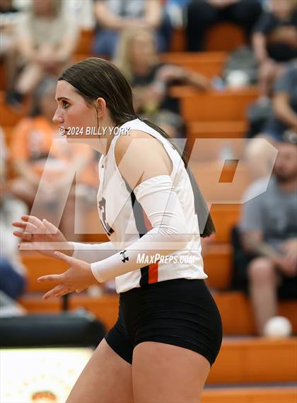 Thumbnail 1 in Grand Saline vs Eustace photogallery.