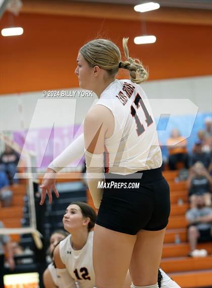 Thumbnail 3 in Grand Saline vs Eustace photogallery.