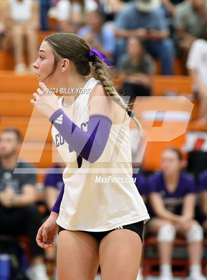 Thumbnail 1 in Grand Saline vs Eustace photogallery.