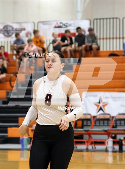 Thumbnail 3 in Grand Saline vs Eustace photogallery.