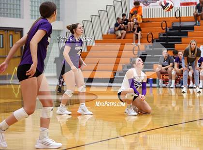 Thumbnail 1 in Grand Saline vs Eustace photogallery.
