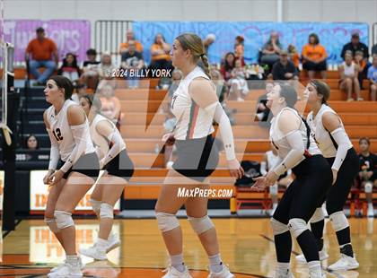 Thumbnail 2 in Grand Saline vs Eustace photogallery.