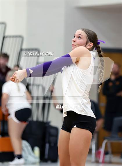 Thumbnail 1 in Grand Saline vs Eustace photogallery.