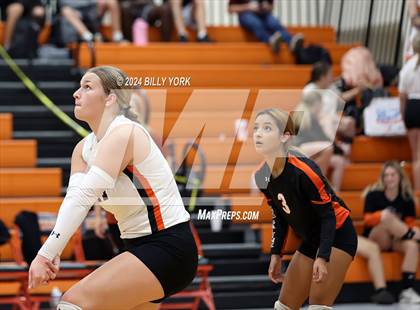 Thumbnail 1 in Grand Saline vs Eustace photogallery.