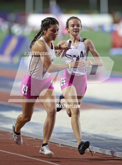 Thumbnail 3 in CIF State Track and Field Championship (Girls 4x400 Relay) photogallery.