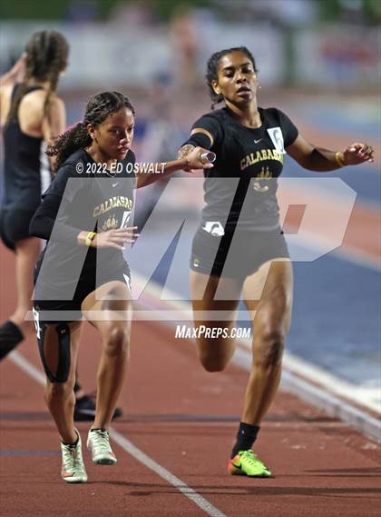 Thumbnail 2 in CIF State Track and Field Championship (Girls 4x400 Relay) photogallery.