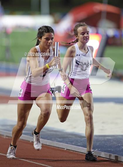 Thumbnail 1 in CIF State Track and Field Championship (Girls 4x400 Relay) photogallery.