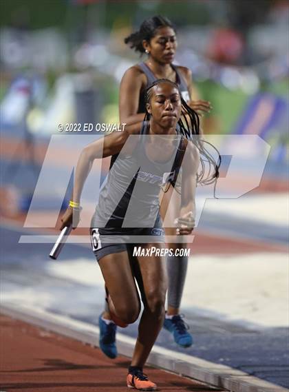 Thumbnail 1 in CIF State Track and Field Championship (Girls 4x400 Relay) photogallery.