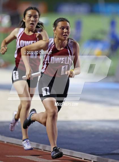 Thumbnail 2 in CIF State Track and Field Championship (Girls 4x400 Relay) photogallery.