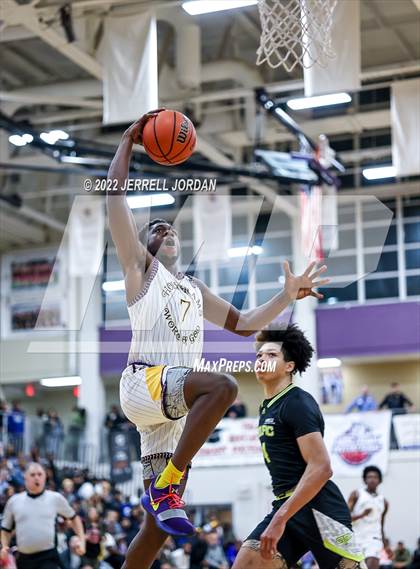 Thumbnail 1 in Word of God Christian Academy vs Prolific Prep of Napa Christian (John Wall Holiday Invitational) photogallery.