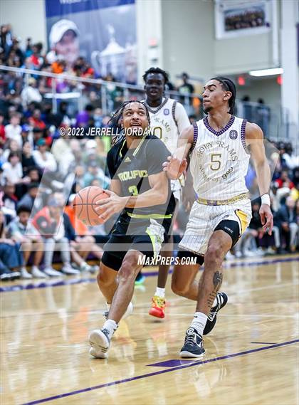 Thumbnail 1 in Word of God Christian Academy vs Prolific Prep of Napa Christian (John Wall Holiday Invitational) photogallery.