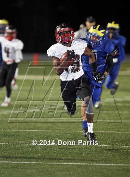 Thumbnail 2 in Pomona vs. San Dimas (CIF SS Mid-Valley Division 2nd Round) photogallery.