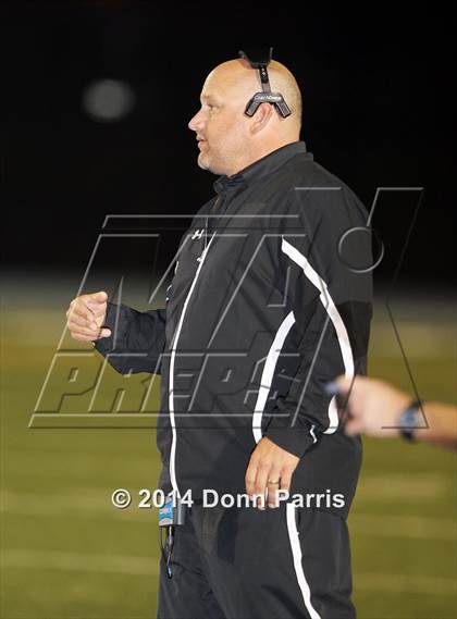 Thumbnail 1 in Pomona vs. San Dimas (CIF SS Mid-Valley Division 2nd Round) photogallery.