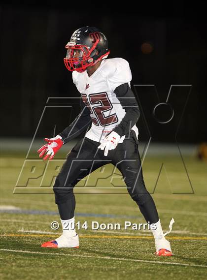 Thumbnail 3 in Pomona vs. San Dimas (CIF SS Mid-Valley Division 2nd Round) photogallery.