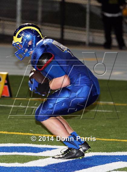 Thumbnail 3 in Pomona vs. San Dimas (CIF SS Mid-Valley Division 2nd Round) photogallery.