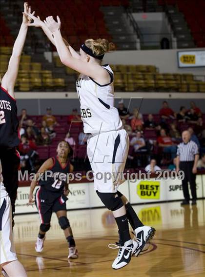 Thumbnail 3 in Rider vs. Wichita Falls (Fantasy of Lights Tournament) photogallery.