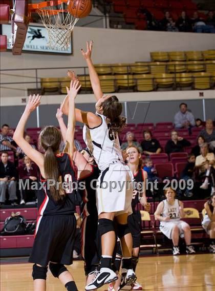 Thumbnail 1 in Rider vs. Wichita Falls (Fantasy of Lights Tournament) photogallery.