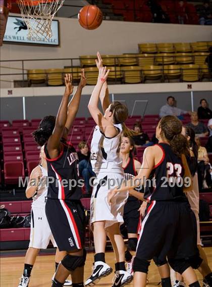 Thumbnail 1 in Rider vs. Wichita Falls (Fantasy of Lights Tournament) photogallery.