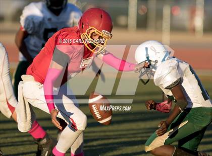 Thumbnail 2 in Tahquitz @ Hemet photogallery.