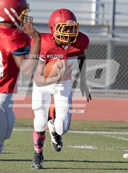 Thumbnail 3 in Tahquitz @ Hemet photogallery.