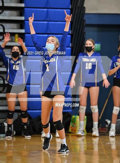 Thumbnail 1 in Terra Linda vs. West County photogallery.