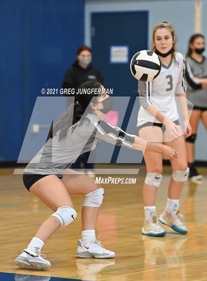 Thumbnail 1 in Terra Linda vs. West County photogallery.