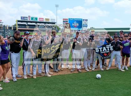 Thumbnail 1 in Overton vs. Collinsville (UIL Baseball 2A D2 Final) photogallery.