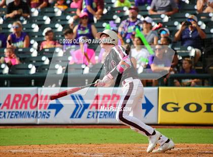 Thumbnail 2 in Overton vs. Collinsville (UIL Baseball 2A D2 Final) photogallery.