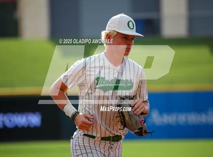 Thumbnail 1 in Overton vs. Collinsville (UIL Baseball 2A D2 Final) photogallery.
