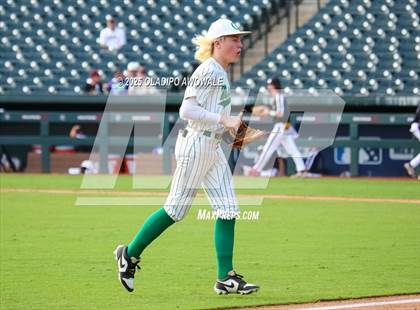 Thumbnail 2 in Overton vs. Collinsville (UIL Baseball 2A D2 Final) photogallery.