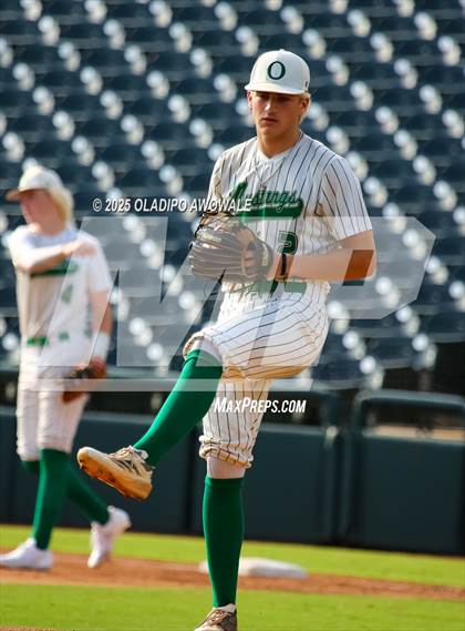 Thumbnail 2 in Overton vs. Collinsville (UIL Baseball 2A D2 Final) photogallery.