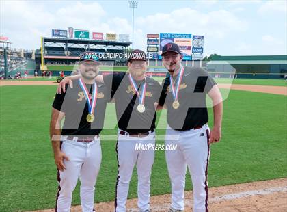 Thumbnail 3 in Overton vs. Collinsville (UIL Baseball 2A D2 Final) photogallery.