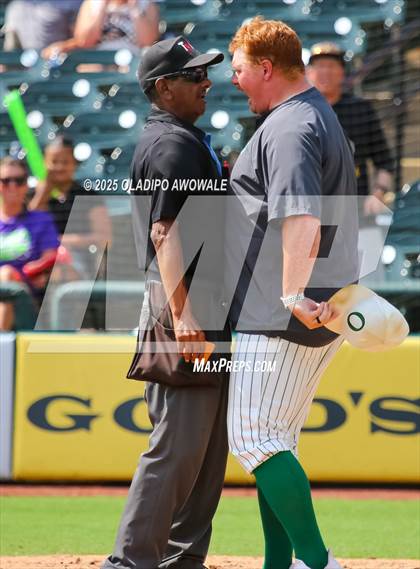 Thumbnail 2 in Overton vs. Collinsville (UIL Baseball 2A D2 Final) photogallery.