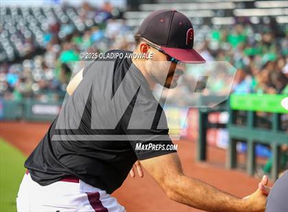 Thumbnail 2 in Overton vs. Collinsville (UIL Baseball 2A D2 Final) photogallery.
