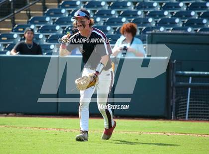 Thumbnail 2 in Overton vs. Collinsville (UIL Baseball 2A D2 Final) photogallery.