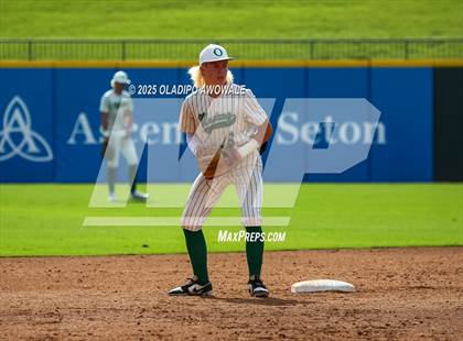 Thumbnail 1 in Overton vs. Collinsville (UIL Baseball 2A D2 Final) photogallery.