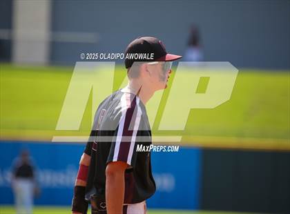 Thumbnail 1 in Overton vs. Collinsville (UIL Baseball 2A D2 Final) photogallery.