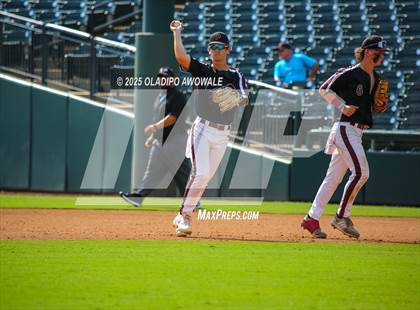 Thumbnail 1 in Overton vs. Collinsville (UIL Baseball 2A D2 Final) photogallery.