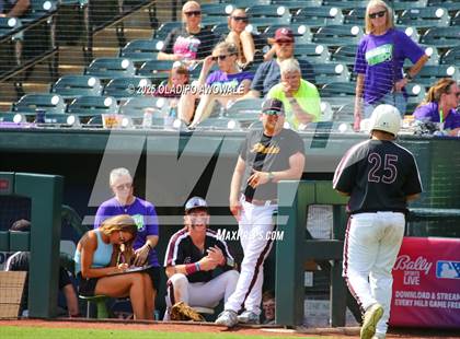 Thumbnail 1 in Overton vs. Collinsville (UIL Baseball 2A D2 Final) photogallery.
