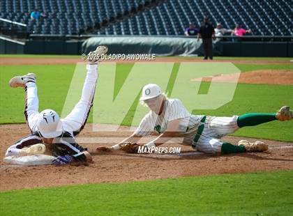 Thumbnail 1 in Overton vs. Collinsville (UIL Baseball 2A D2 Final) photogallery.