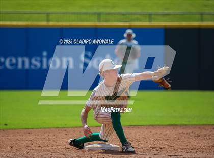 Thumbnail 3 in Overton vs. Collinsville (UIL Baseball 2A D2 Final) photogallery.