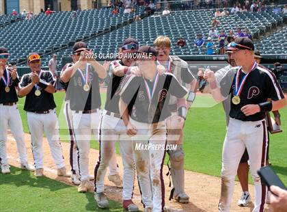 Thumbnail 2 in Overton vs. Collinsville (UIL Baseball 2A D2 Final) photogallery.