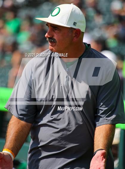 Thumbnail 2 in Overton vs. Collinsville (UIL Baseball 2A D2 Final) photogallery.
